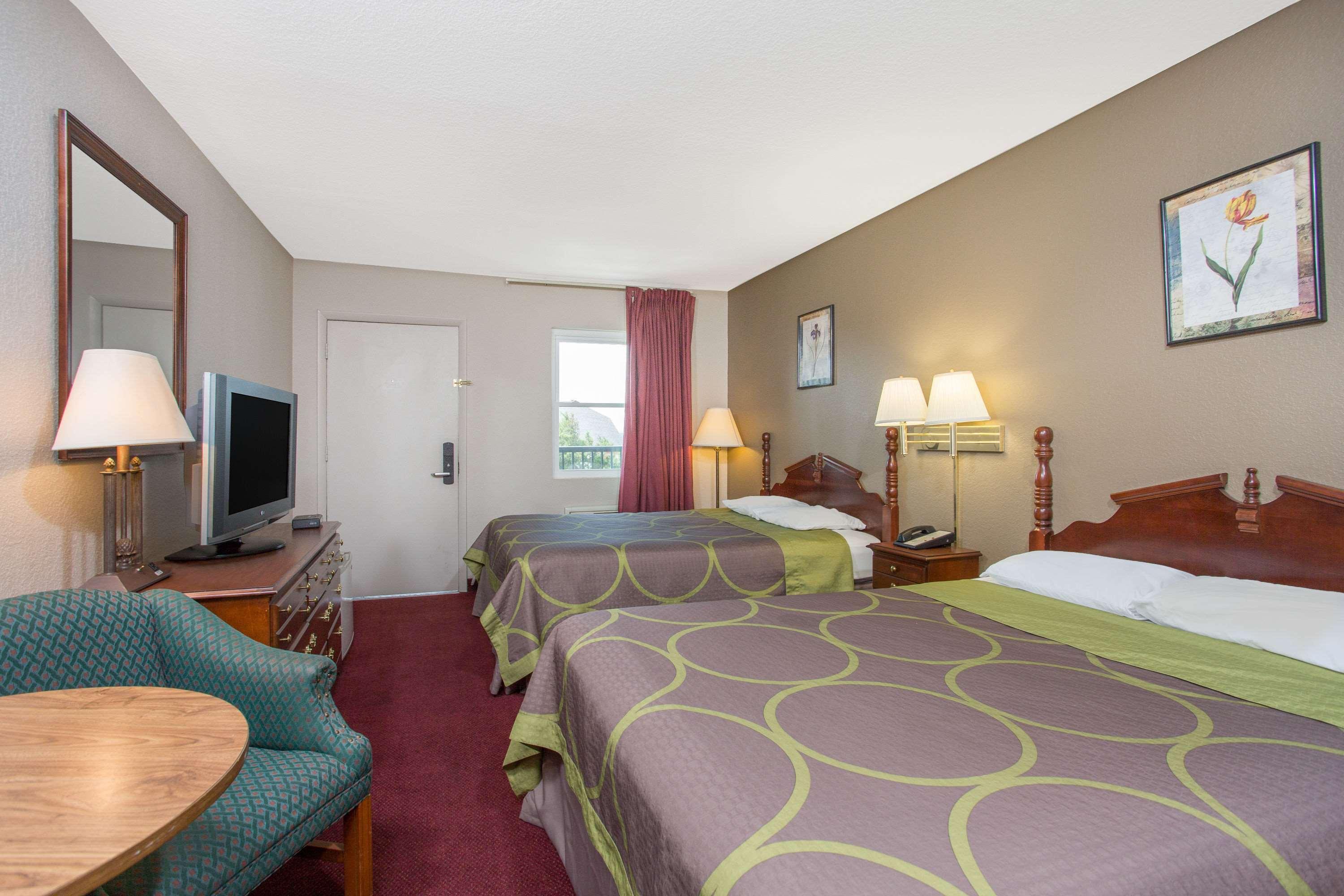 Knights Inn Glade Spring Ngoại thất bức ảnh