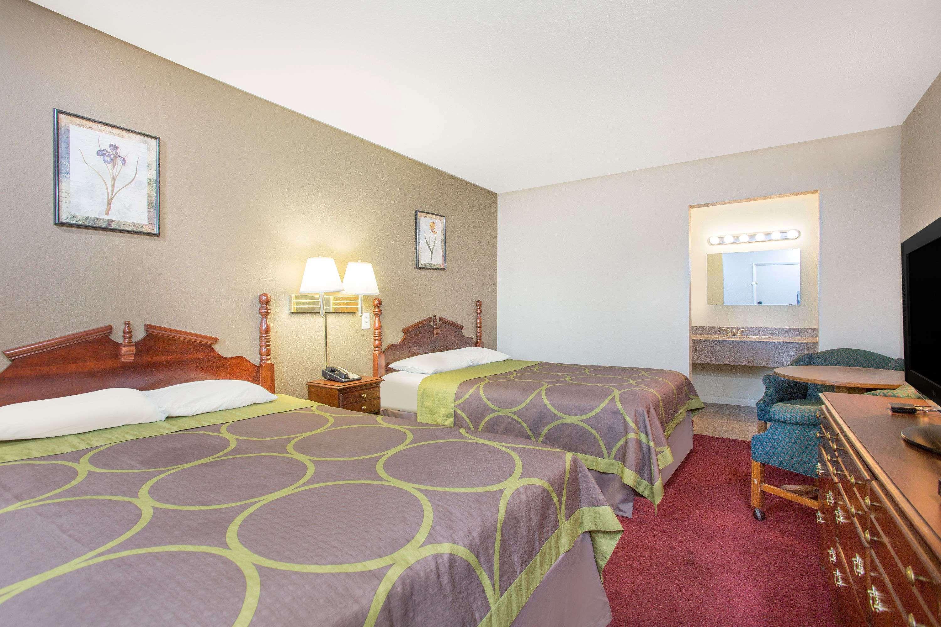 Knights Inn Glade Spring Ngoại thất bức ảnh